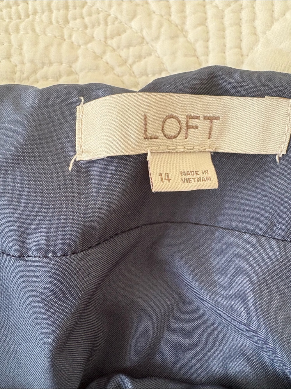 Loft woman’s Textured Teal Tweed Mini Skirt - Picture 3 of 9
